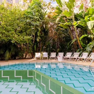 aspasios-garden-apartments-barcelona.topbarcelonahotels.com/