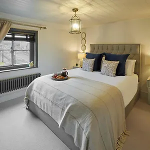 host-stay-acorn-cottage.yorkshirehotels.net/